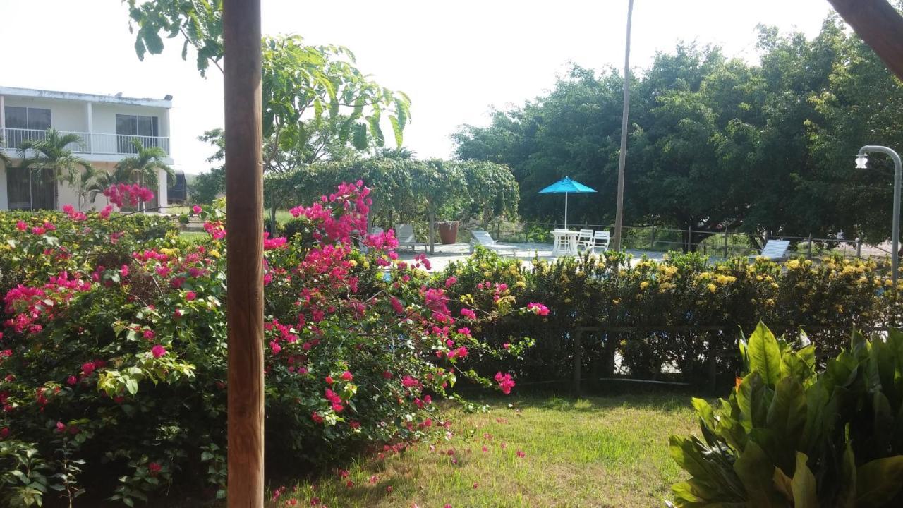 Cartagena Hotel Parador Tropical מראה חיצוני תמונה